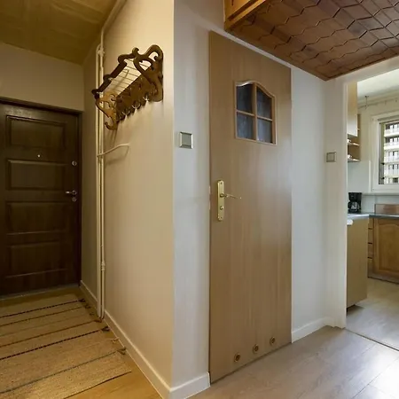 Elite By The Apartamento *